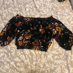 Black flower crop top